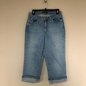 RIDERS Medium Wash Cuffed Cropped Jeans
